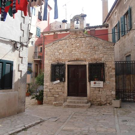 Rooms Da Angelica Old City โรวีน ภายนอก รูปภาพ