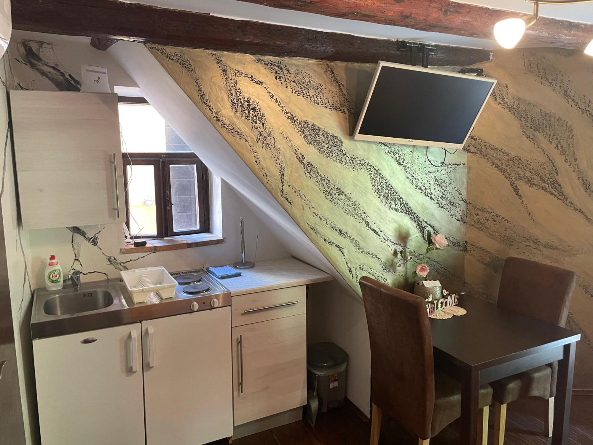 Rooms Da Angelica Old City โรวีน ภายนอก รูปภาพ
