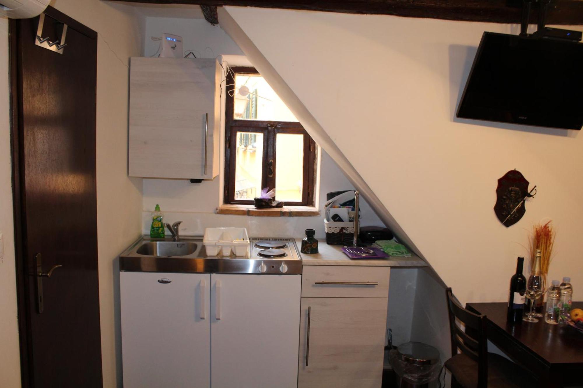 Rooms Da Angelica Old City โรวีน ภายนอก รูปภาพ